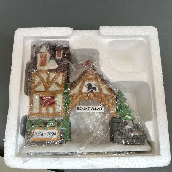 Dept. 56 Dickens' Village Series Postern Building 10 Year Anniversary 1984-1994 - Picture 7 of 11